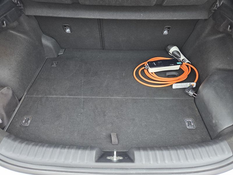 Kia XCeed (2022) Plug-in-Hybrid, 1.6 GDI, DPH - fotka 16 z 28