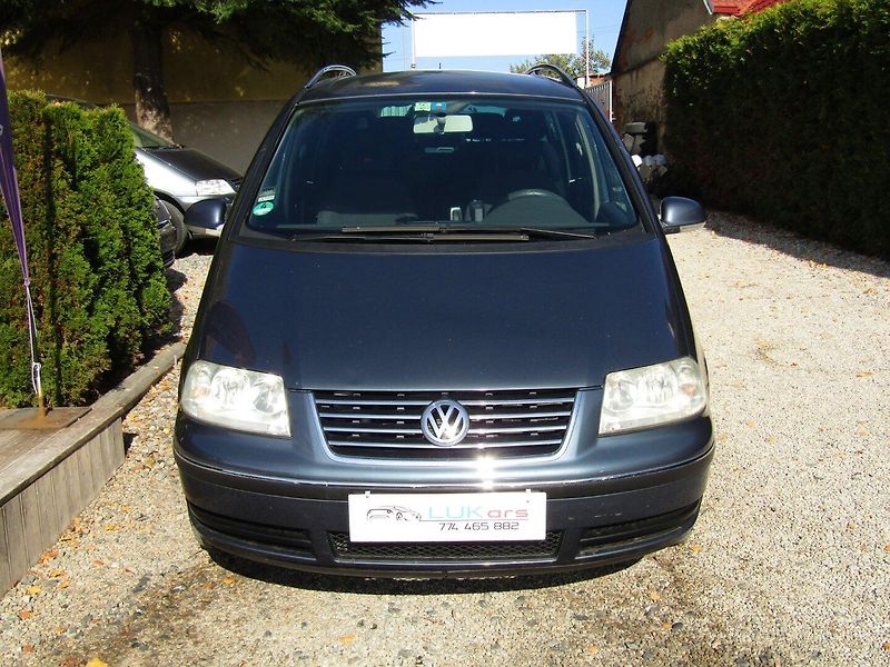 Volkswagen Sharan (2004) 1.9 TDI 85kW 7 SEDADEL - fotka 6 z 35