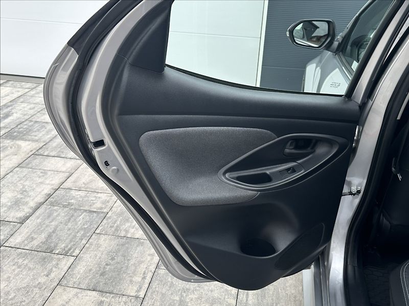 Mazda 2 Hybrid 1,5 116PS  Agile Comfort A/T - fotka 15 z 55