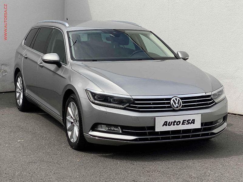 Volkswagen Passat (2015) 2.0TDI, LED, navi - fotografie inzerátu