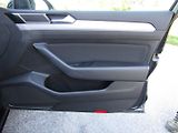Volkswagen Passat (2021) 2.0 TDI DSG ACC - náhled 28