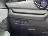 Škoda Octavia 1.5 TSI 110kW TOP SELECTION. - náhled 16