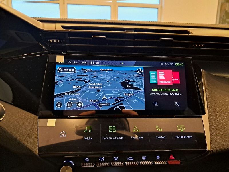 Peugeot 308 SW GT Hybrid 145 e-DCS6 - fotka 30 z 40