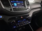 Hyundai Tucson (2015) 2.0 CRDi, 4X4, Automat - náhled 12