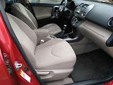 Toyota RAV4 2,2 D-4D - náhled 25