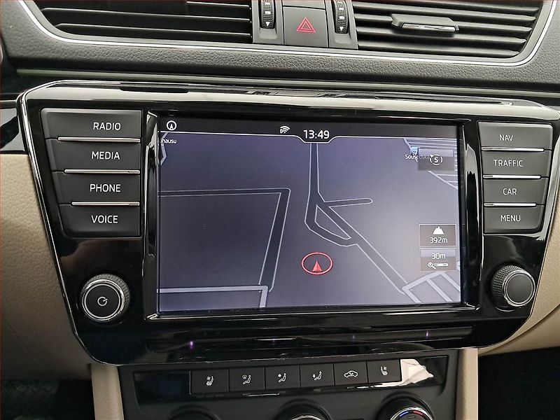 Škoda Superb (2017) Laurin&Klement 2.0 TSI, 4X4 - fotka 13 z 20