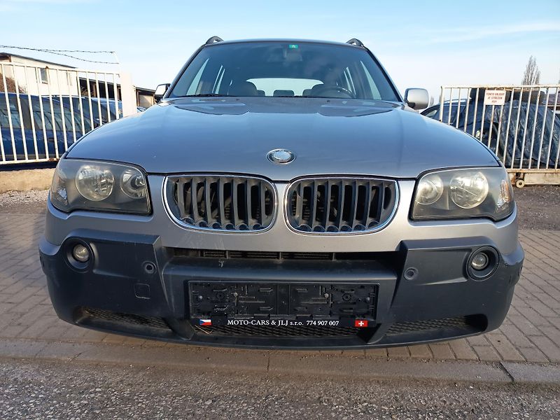 BMW X3 (2004) 3.0i automat - fotka 1 z 38