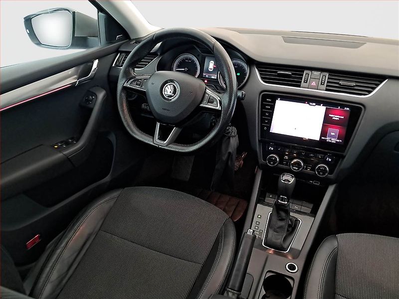 Škoda Octavia (2018) Style 2.0 TDI, Automat, Navi - fotka 7 z 19