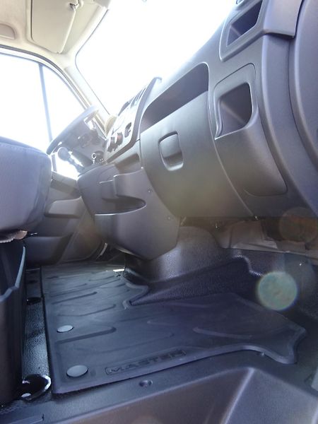 Renault Master (2012) 2.3 DCI odtahovka - fotka 61 z 68