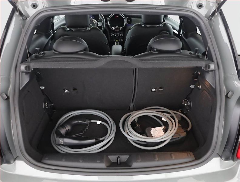 Mini Ostatní (2022) Cooper SE 32 kWh, SoH 100% - fotka 20 z 20