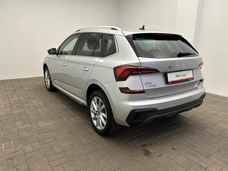 Škoda Kamiq 1.0 TS Top selection - fotka 22 z 24