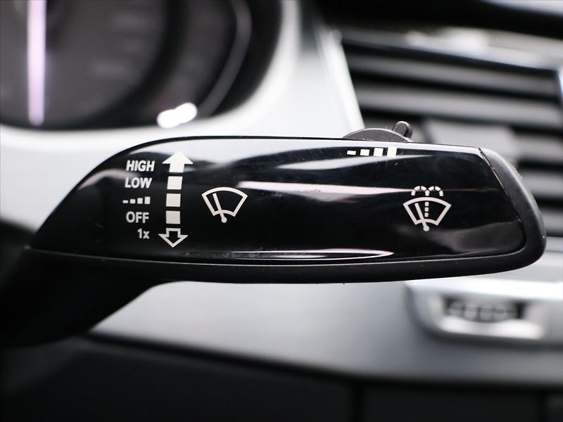 Audi S8 4.0 TFSI 445kW Plus Tiptronic - fotka 20 z 33