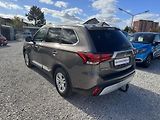Mitsubishi Outlander (2021) 2.0i,MIVEC(110KW) DPH - náhled 6
