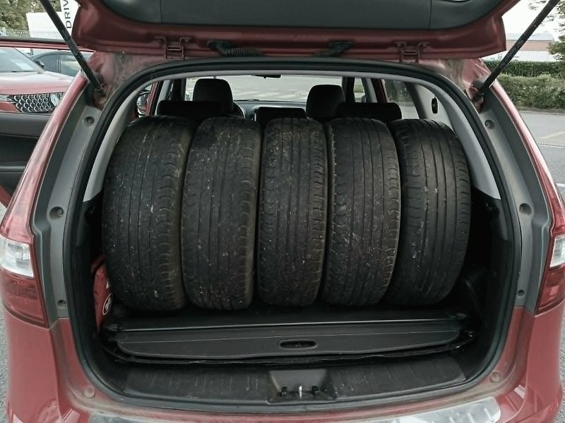 Hyundai i30 (2010) CW 1,4i Comfort LPG - fotka 13 z 24