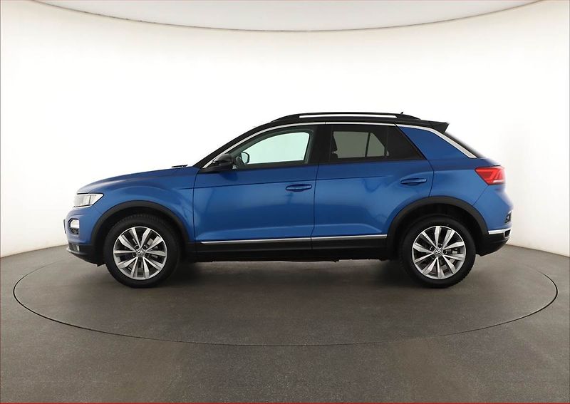 Volkswagen T-Roc (2021) 1.0 TSI, Tempomat - fotka 3 z 18