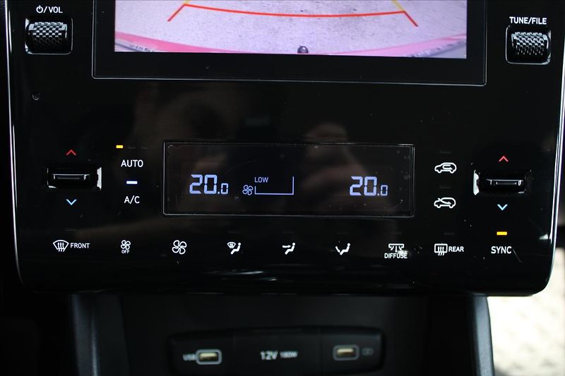 Hyundai Tucson 1,6 T-GDI  ČR,1.MAJITEL, SMART - fotka 16 z 34