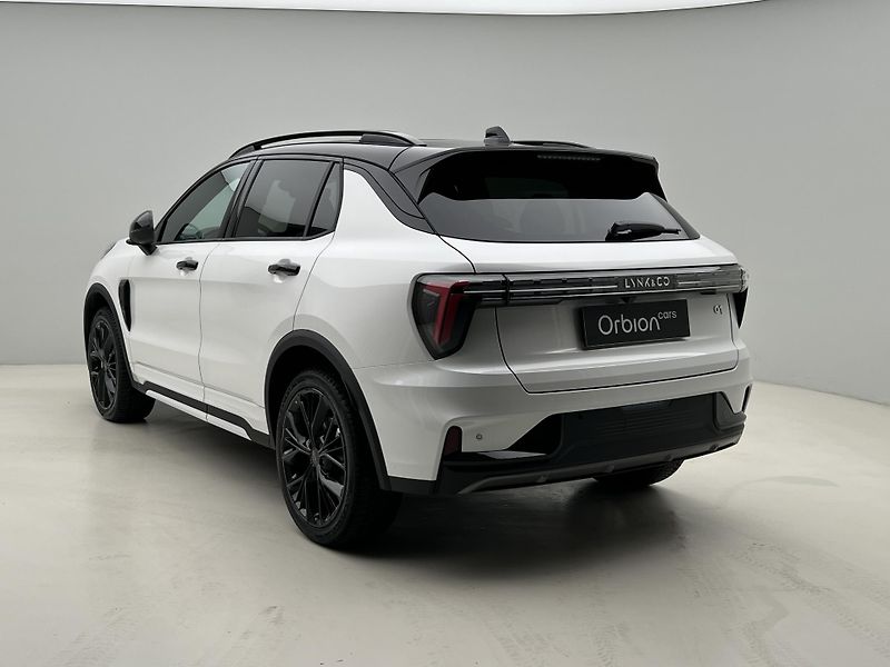 Lynk & Co 01 (2026) MORE PHEV AUT CZ 1.maj - fotka 9 z 55