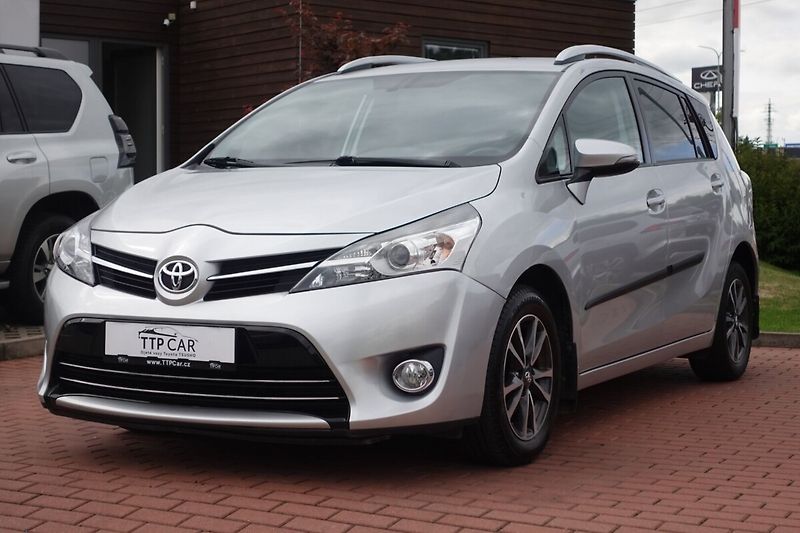 Toyota Verso 1,8VVTi 108kW 6M/T Active Supe - fotografie inzerátu