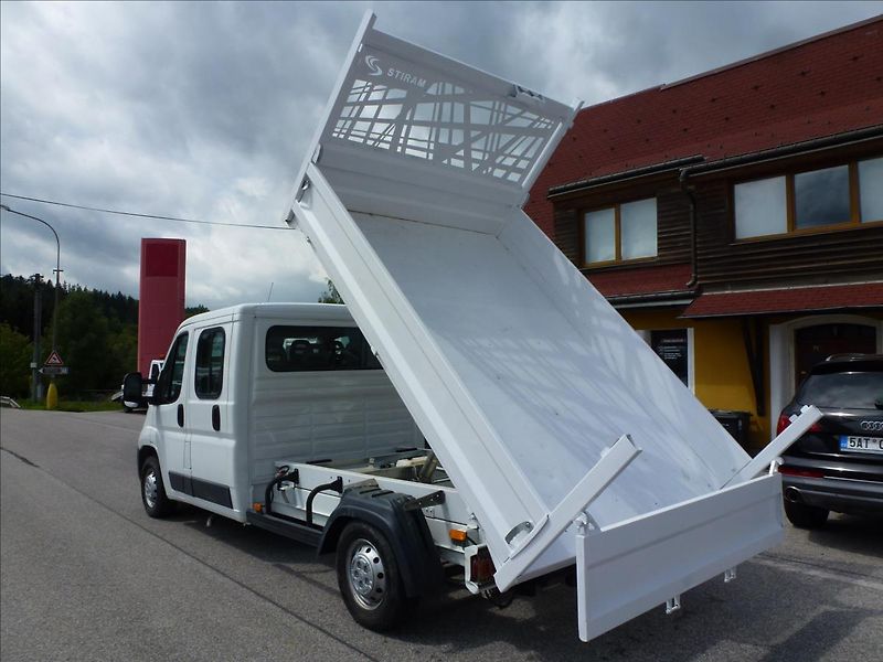 Citroën Jumper 2,2 HDI Sklápěč 7míst - fotka 6 z 30