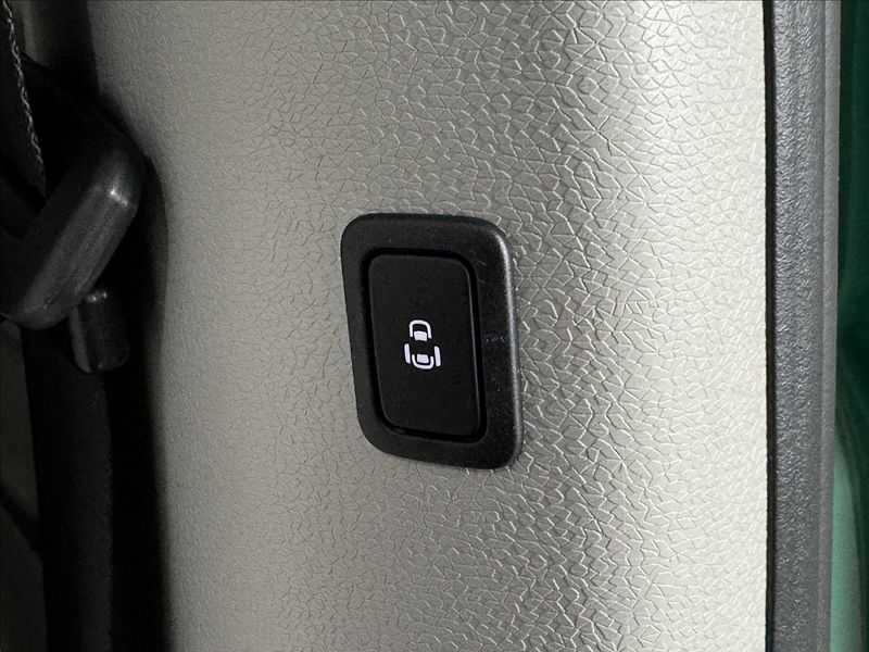Volkswagen ID.Buzz Pro 150kW IQ Light 360° Kamera - fotka 16 z 50