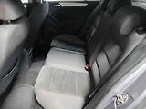 Volkswagen Golf (2009) 1.4TSi, AC, park.čidla - náhled 10