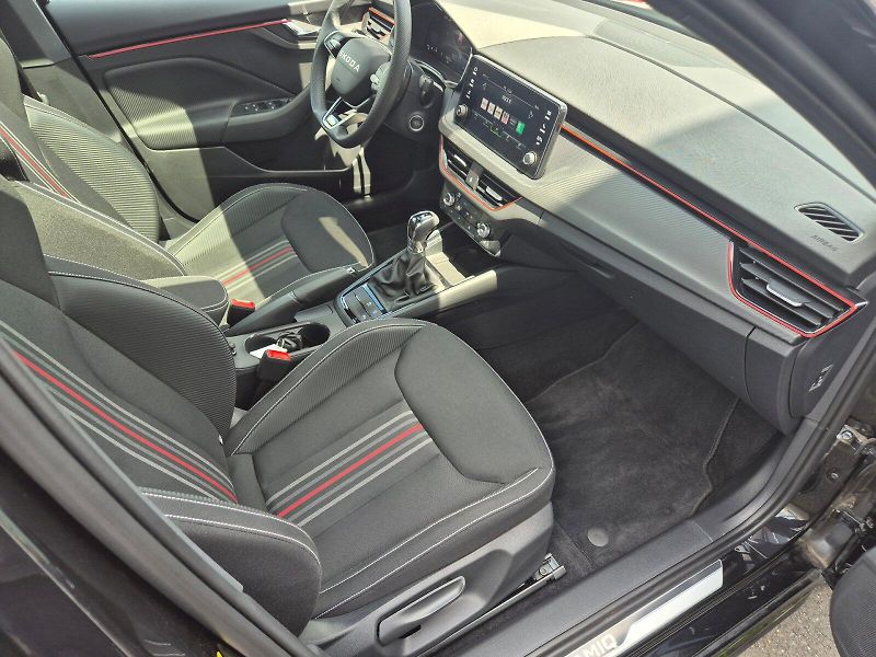 Škoda Kamiq (2025) Monte Carlo 1.5TSi 110kW 7°aut - fotka 20 z 30