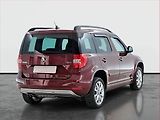 Škoda Yeti (2016) 2.0 TDI, 4X4, Automat, Kůže - náhled 4