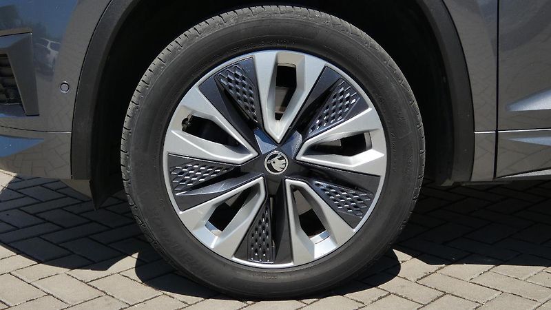 Škoda Kodiaq 2,0 TSI 140 kW L&K 4x4 DSG - fotka 26 z 27