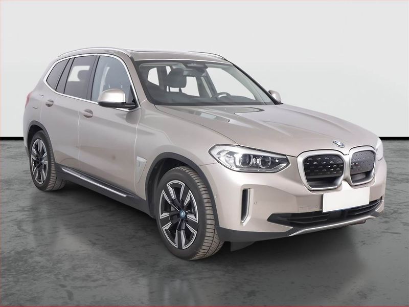 BMW iX3 (2022) 80 kWh, SoH 98% - fotografie inzerátu