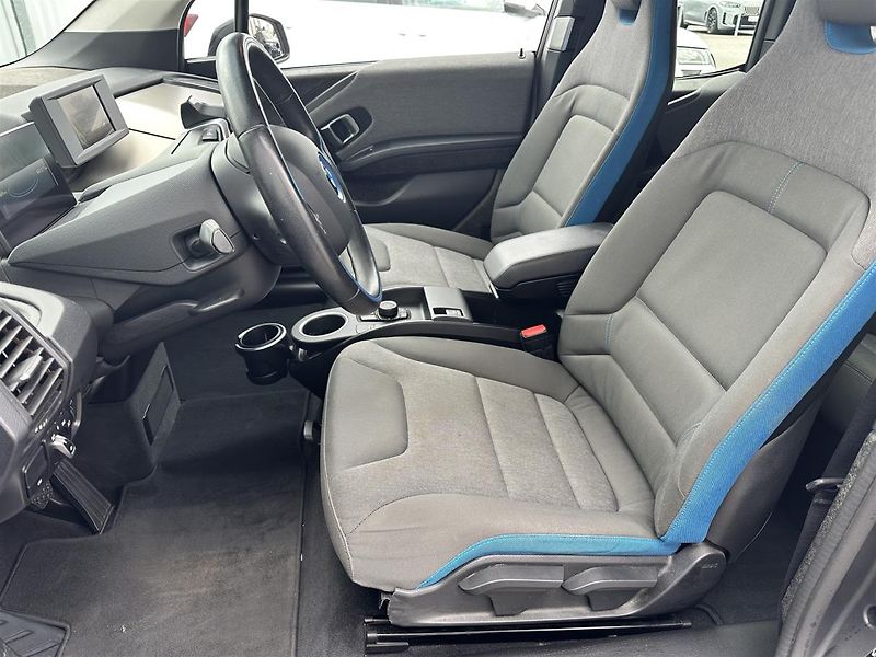 BMW i3 BEV - fotka 5 z 9
