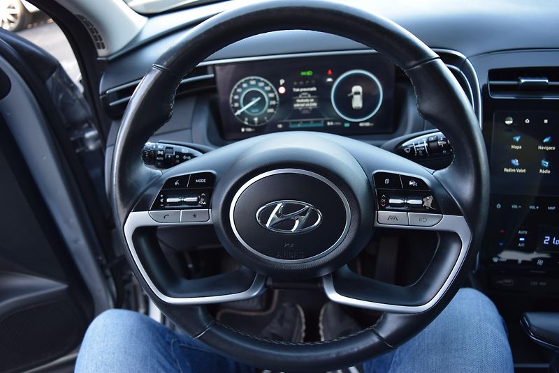 Hyundai Tucson (2024) 1.6T-GDi 110kw MHEV 48V STYLE  - fotka 30 z 47