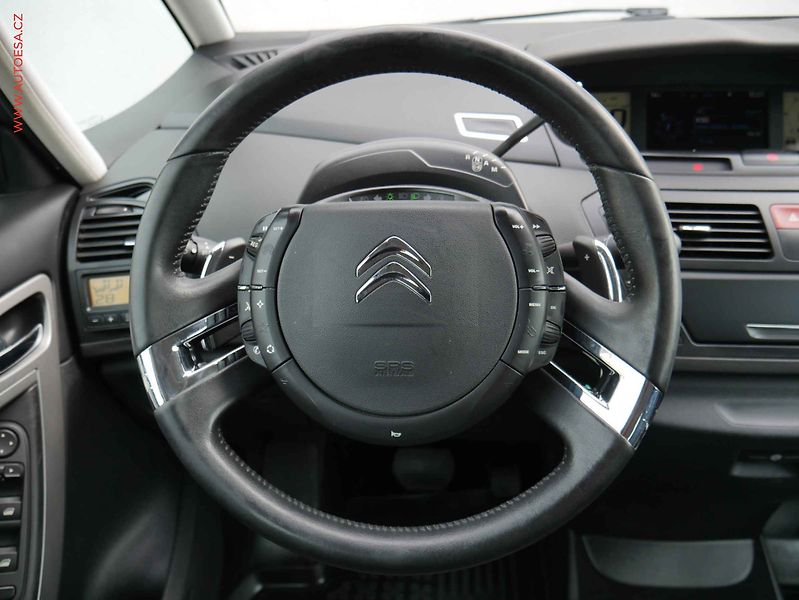 Citroën Grand C4 Picasso (2012) 1.6HDi 7míst, AT, tempo - fotka 13 z 20
