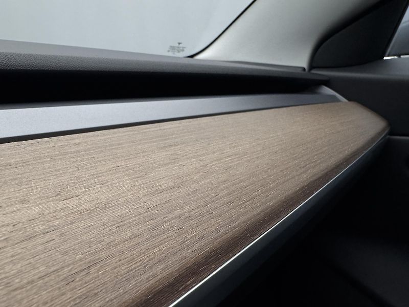 Tesla Model 3 LONG RANGE 4WD SOH 87% - fotka 19 z 65