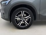 Volvo XC40 B3 DARK PLUS AUT CZ - náhled 35