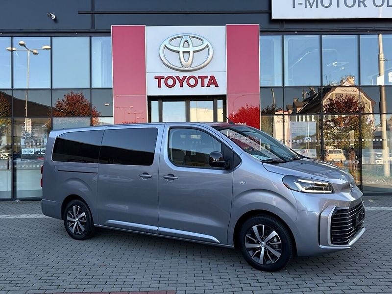 Toyota ProAce 2.0L Diesel  Family - fotka 4 z 17