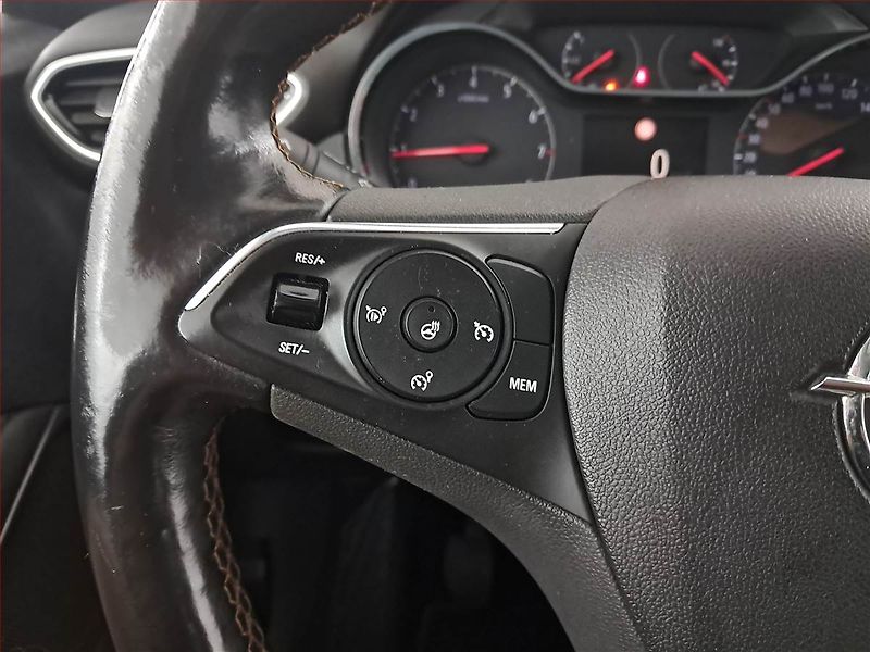 Opel Crossland X (2018) 1.2 Turbo, Serv.kniha, Navi - fotka 16 z 19