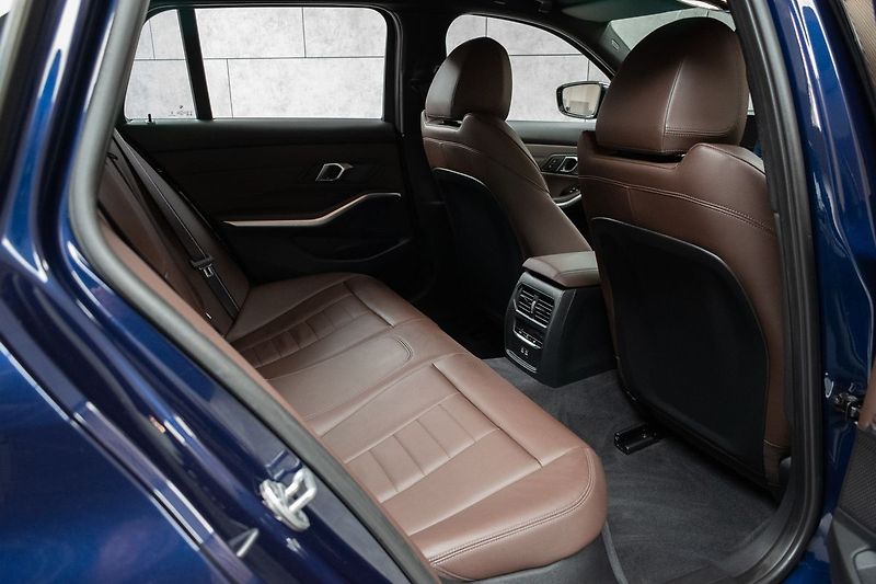 BMW Řada 3 320d xD ///MSPORT*ZÁRUKA*ČR 1M - fotka 13 z 42