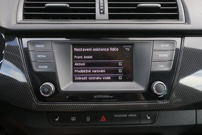 Škoda Fabia (2016) 1.2TSi Monte Carlo ČR - fotka 29 z 50