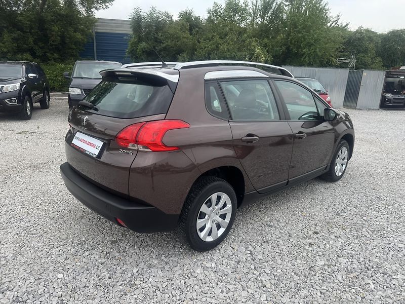 Peugeot 2008 (2013) 1,2(60KW), ČR - fotka 4 z 29