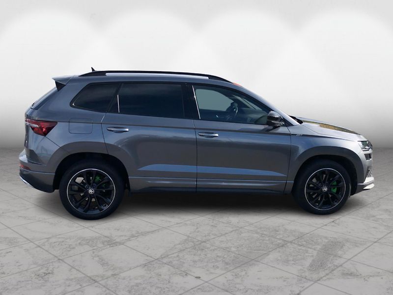 Škoda Karoq Sportline 1.5 TSI DSG - fotka 8 z 30