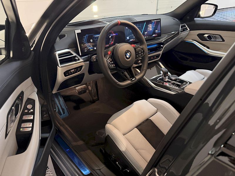BMW M3 Competition xDrive NEW Indiv. - fotka 18 z 46