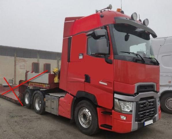 Renault (2017) T520 hydr 6x2 retarder - fotka 3 z 3
