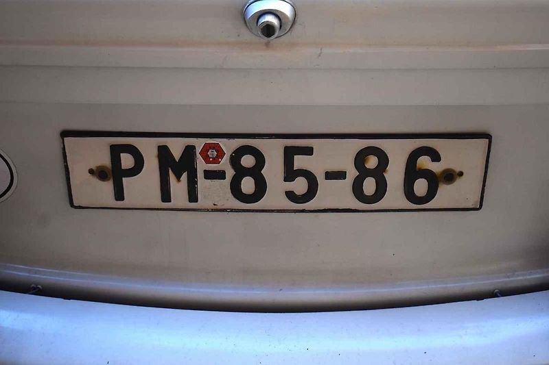 Tento Trabant má rok výroby 1965. Dosud je plně funkční