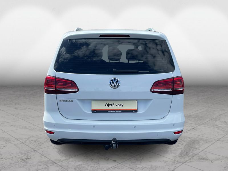 Volkswagen Sharan 2.0 TDi DSG 6st. HIGHLINE - fotka 9 z 26