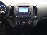 Hyundai i30 (2010) 1.4 CVVT - náhled 12