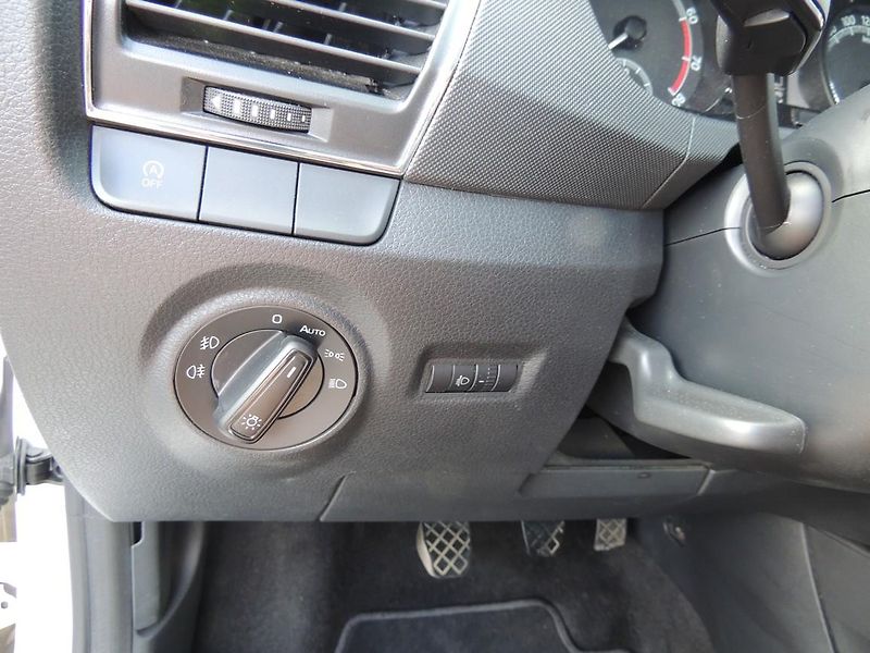 Škoda Fabia (2022) 1.0TSi,70kw,Tour,výbava,ČR1maj - fotka 23 z 51