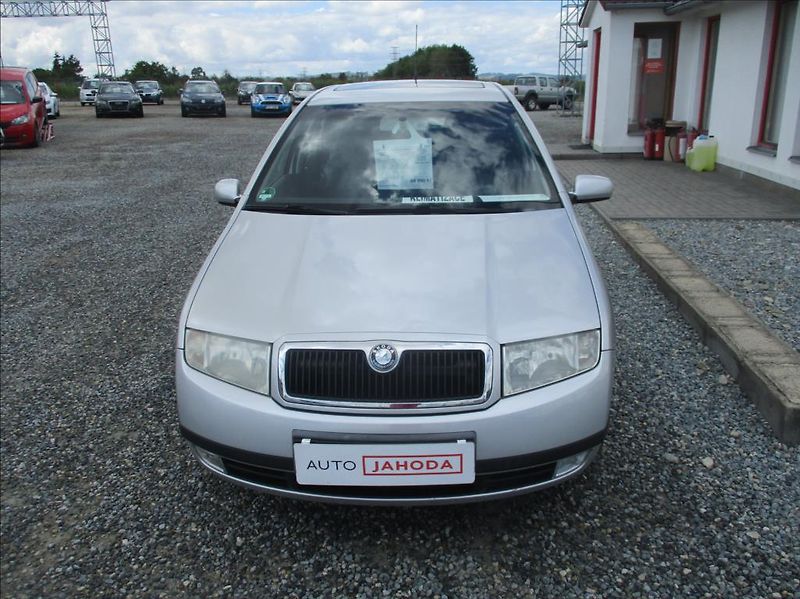 Škoda Fabia 1,4 i 16v, eleg.,klima,servis, - fotka 2 z 33