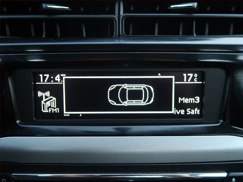 Peugeot 301 (2018) 1.2 PureTech, Serv.kniha - fotka 17 z 17