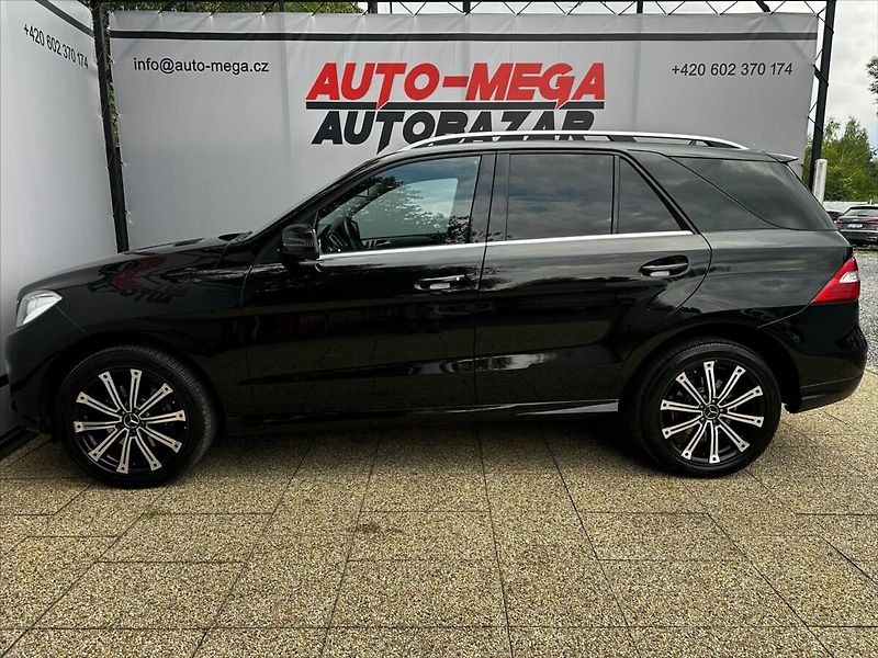 Mercedes-Benz Třídy M 2,2 ML 250CDI 150kW - fotka 5 z 46