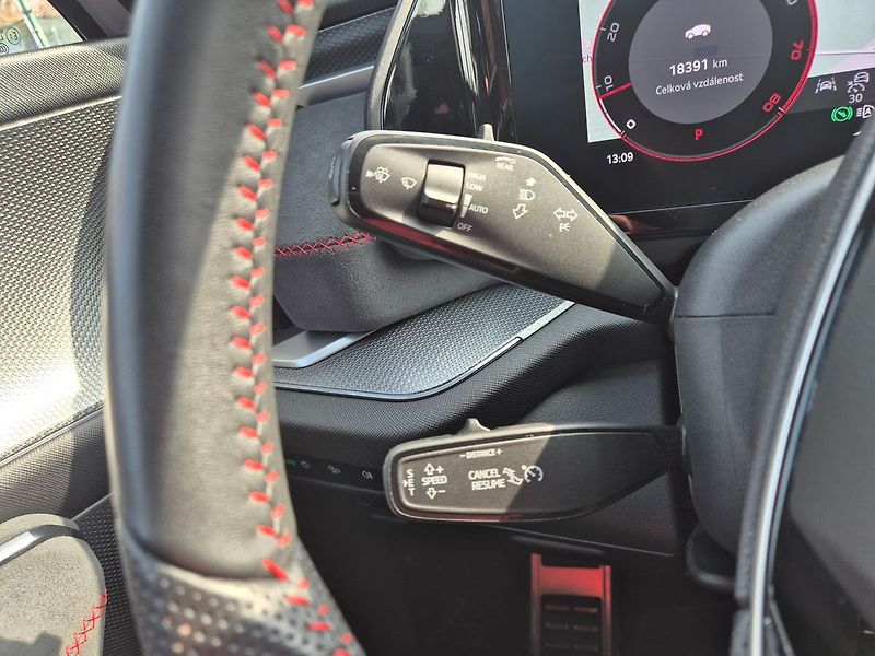 Škoda Kodiaq RS 2,0 TSI 195kW DSG 4x4, weba - fotka 20 z 34